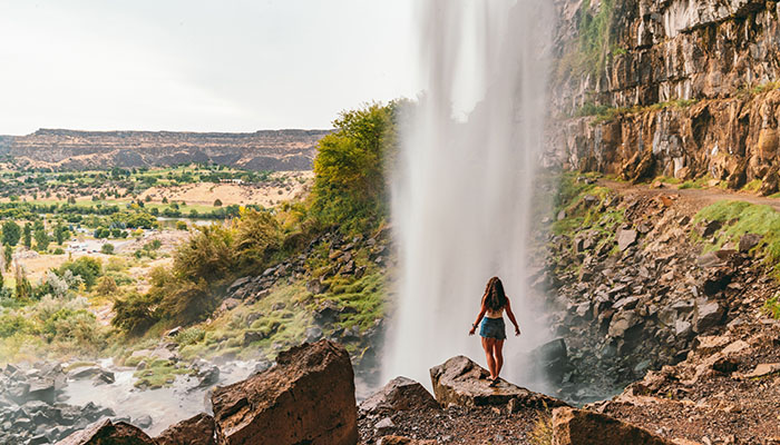 Perrine Coulee Waterfall, Walk Behind, Hike, Twin Falls, Centennial Park, Idaho, Snake River Canyon