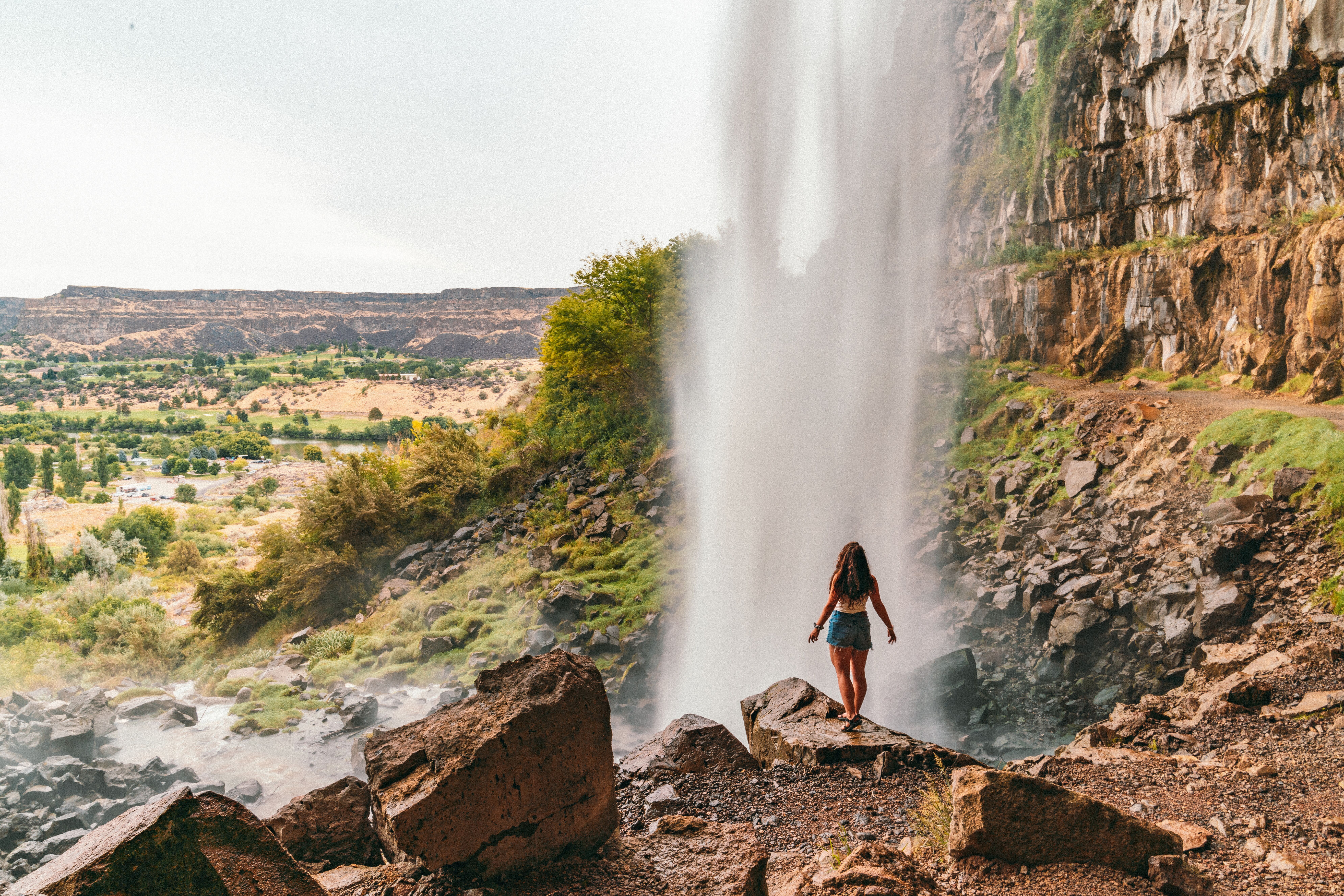 Perrine Coulee Waterfall, Walk Behind, Hike, Twin Falls, Centennial Park, Idaho, Snake River Canyon